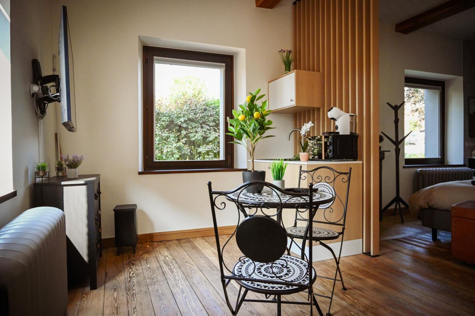 Apartmán Open Source A L'Entree Du Circuit! Stavelot Pokoj fotografie